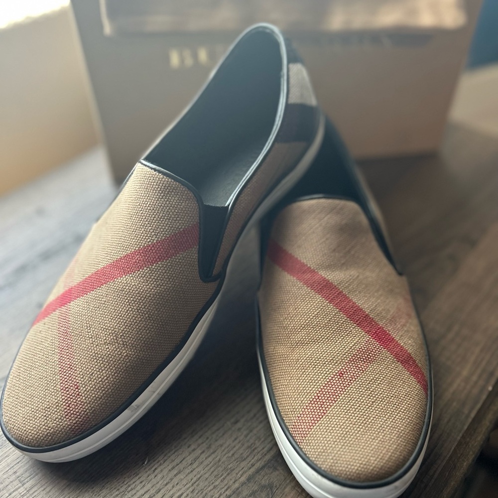 Burberry Women Slip On Canvas Shoes